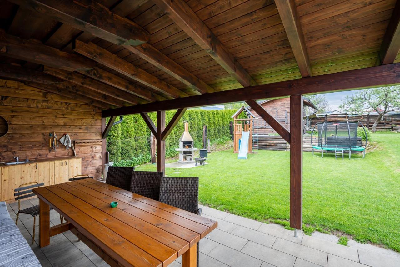 Drevenica Emilka - Nízke Tatry - Muran - Pre Rodiny Brezno Exterior foto