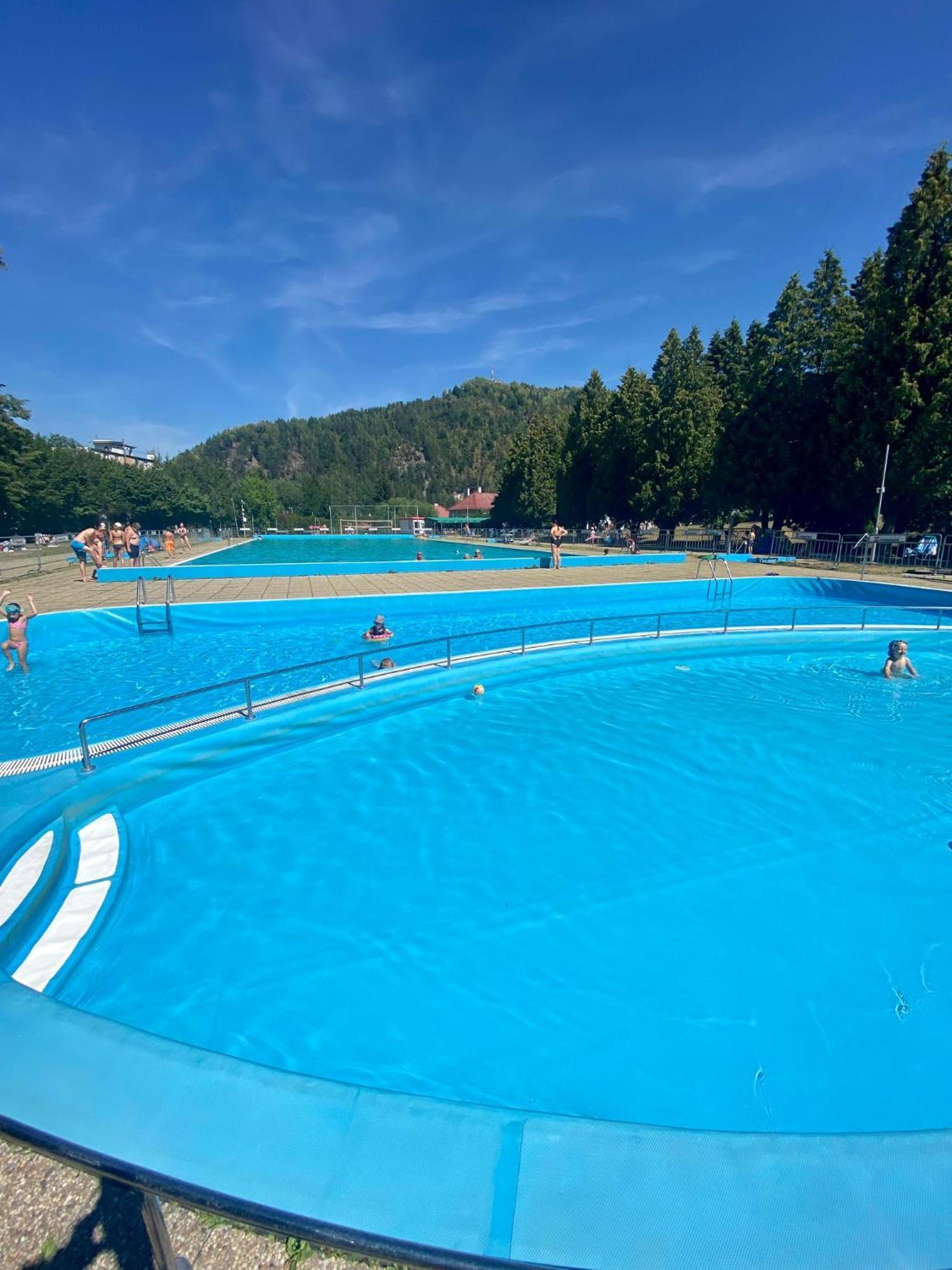 Drevenica Emilka - Nízke Tatry - Muran - Pre Rodiny Brezno Exterior foto